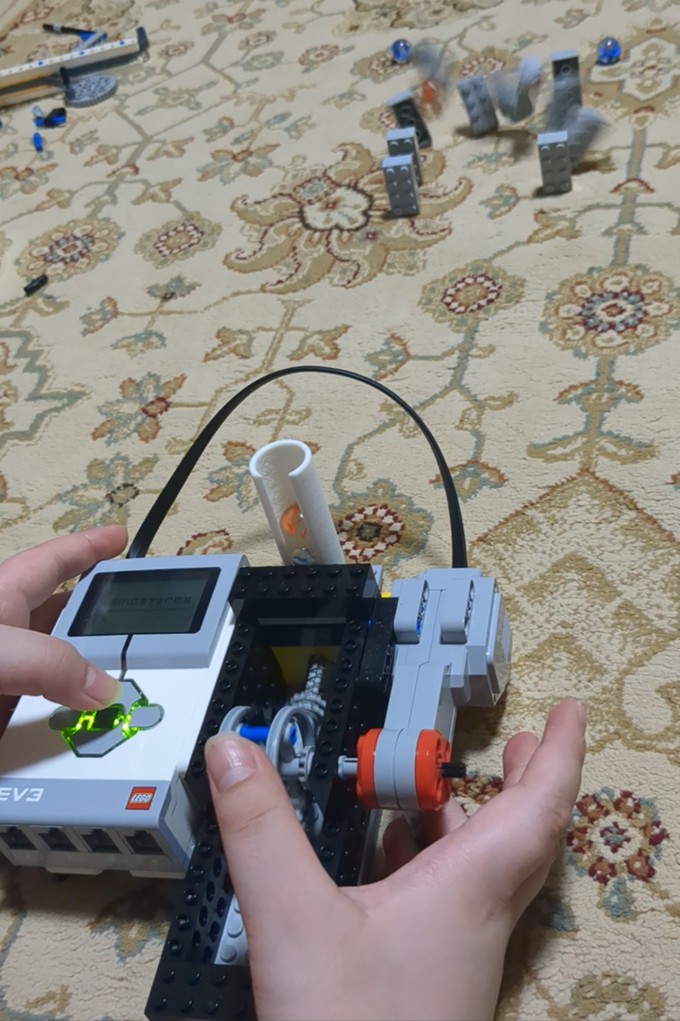 ビー玉発射台の完成写真