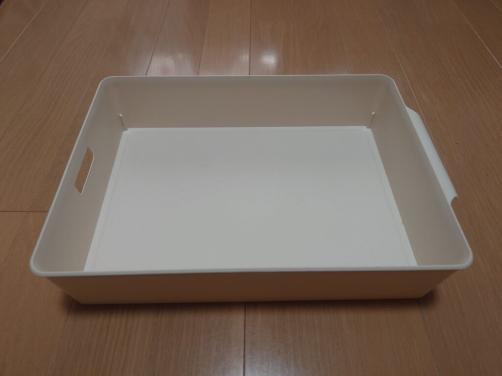 ダイソーで購入したケースの写真